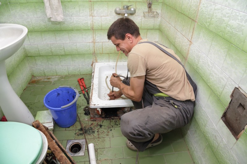 Toilet Repair Quincy MA